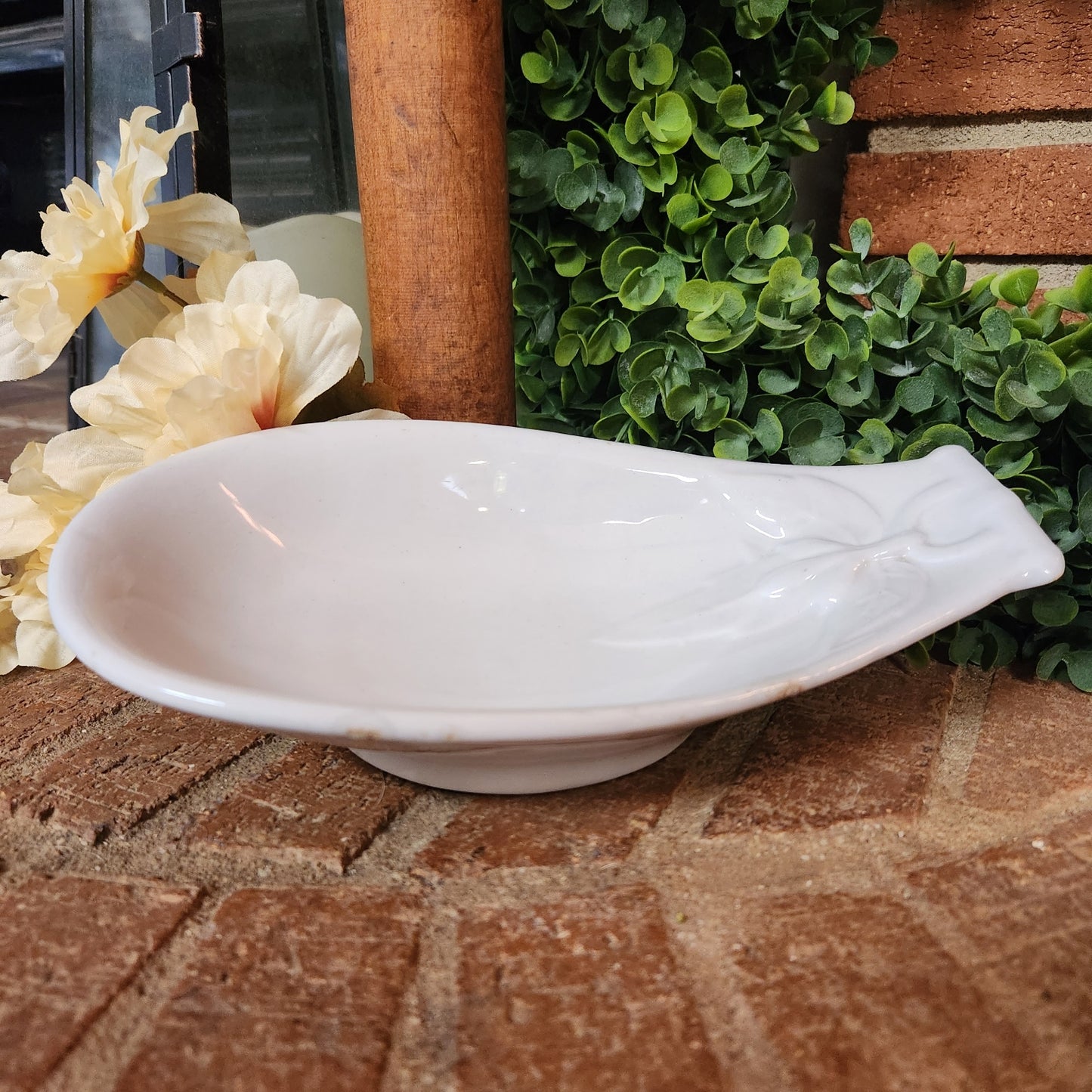 J&G Meakin Antique Ironstone Relish Dish